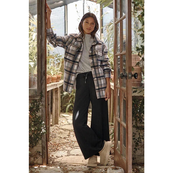 NEW SPANX AirEssentials Wide Leg 50239R Pant in Black Size XL #P3828 - Picture 10 of 12